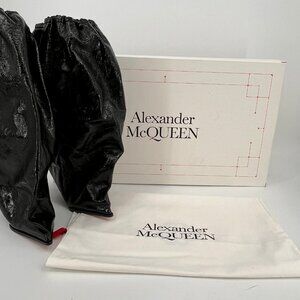 Alexander McQueen Black Bag Pointed Toe Boots Size 37 Calf Leather Made in Italy